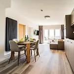 Apartment Smart Haus Diamant 705 *